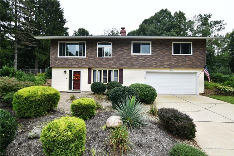 4567 Ridgedale Drive, Akron 